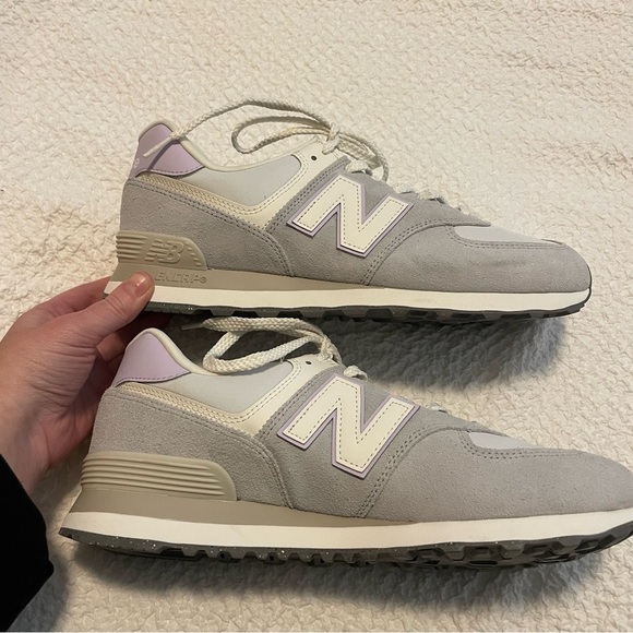 New Balance 574 V2 Essential Sneaker Granite Bright Lavender Quartz NEW 11.5 - Picture 8 of 17